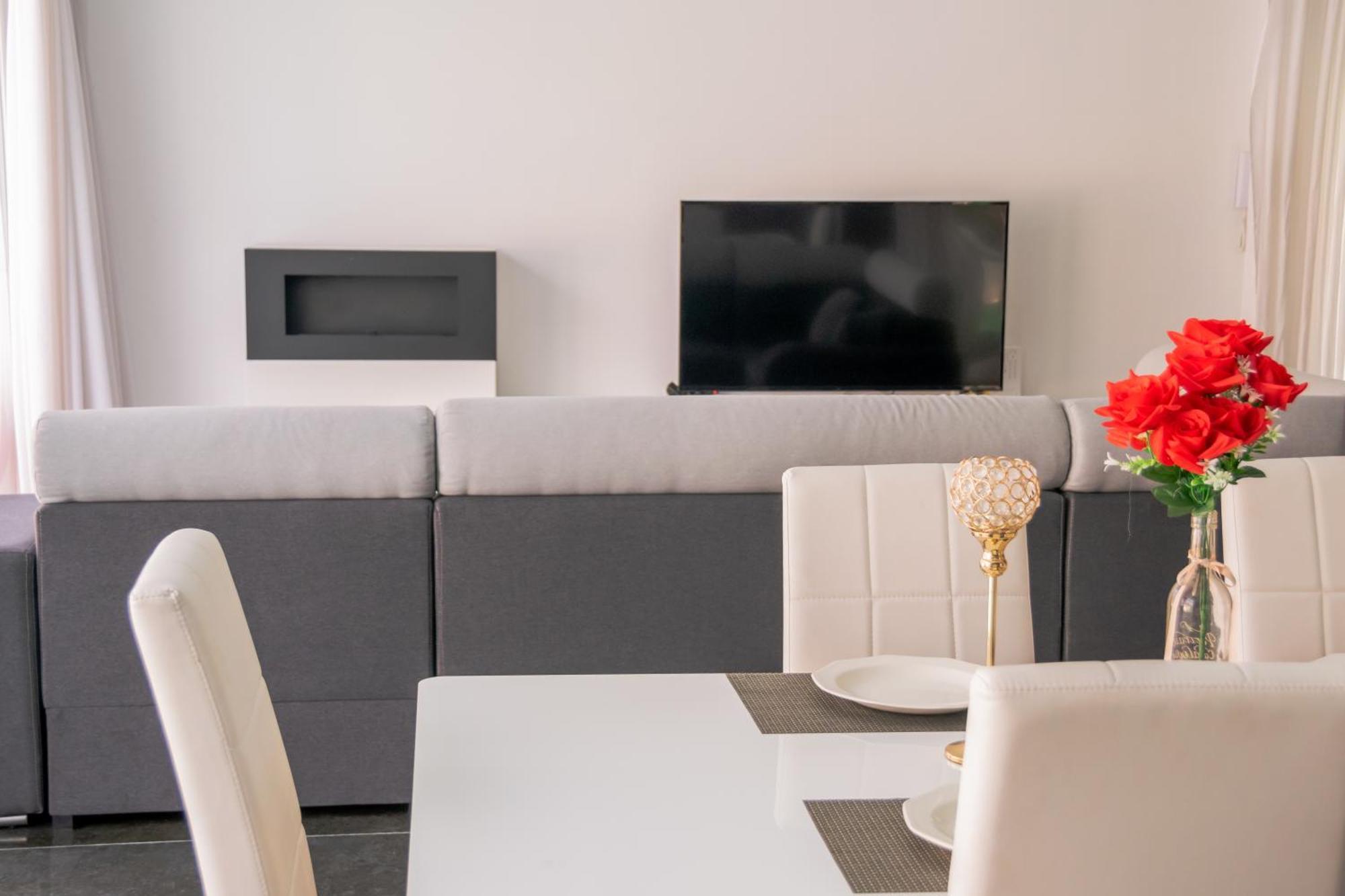 Luxurious Villa Marly II Castelldefels Ngoại thất bức ảnh